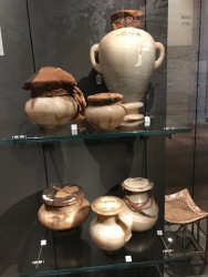 Gefäße für Salben und Parfüms