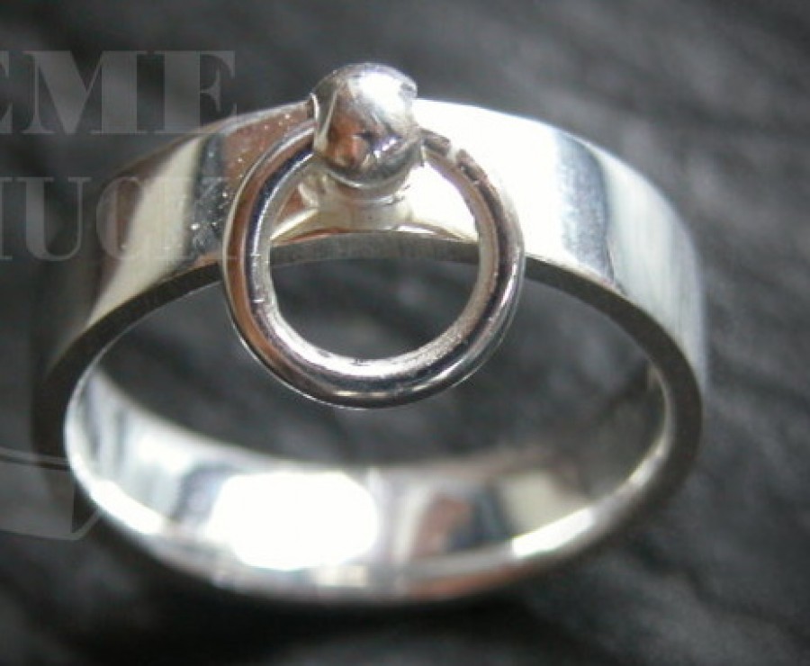 Fetish Ring Com